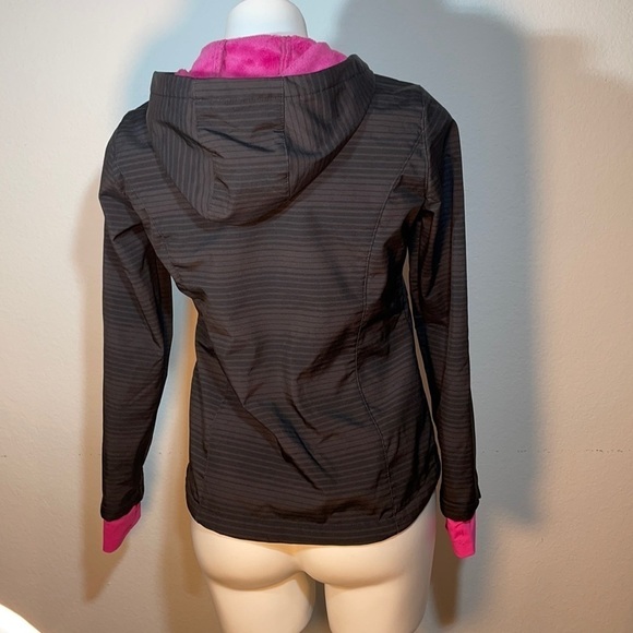 Snozu Girls Black Soft Shell fleece Lined Long Sleeve Hooded Jacket Size 14/16 L - Picture 4 of 16